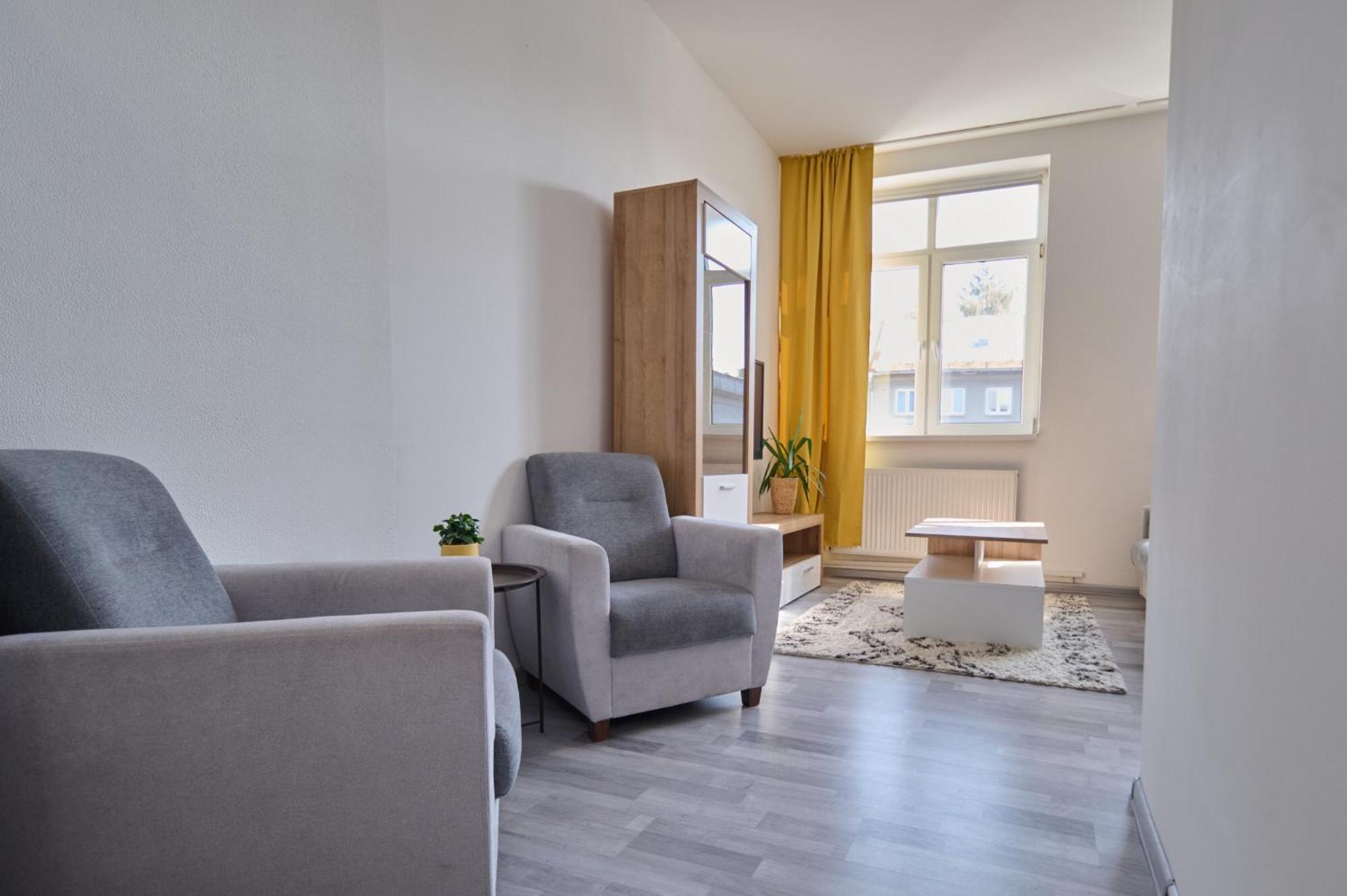 مارتون Central Apartments المظهر الخارجي الصورة